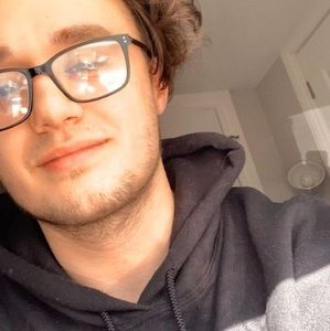 Meet your Posher, Justin